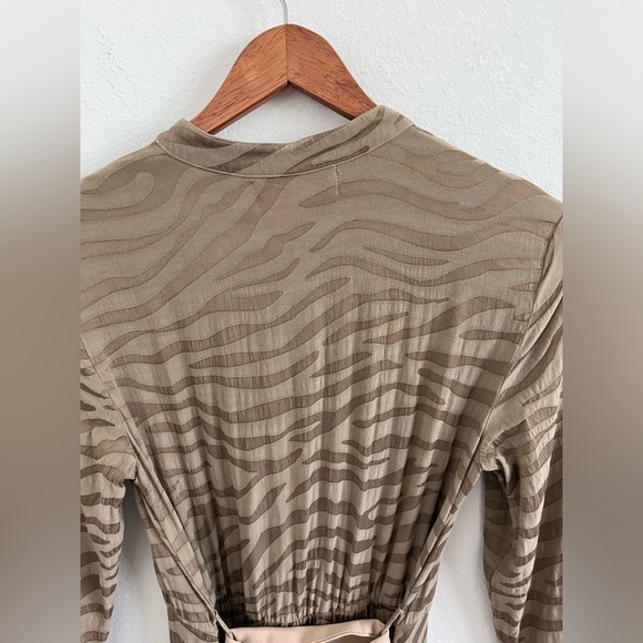 cloth & stone tiger striped button front midi long sleeve dress XS - Picture 6 of 10